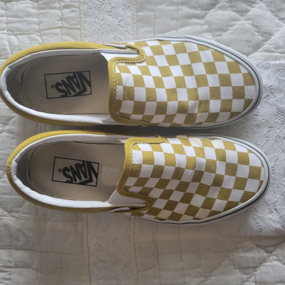 vans checkered canvas slip on - olive oil